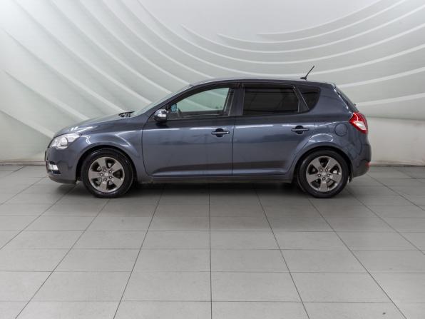Kia Ceed I Рестайлинг с пробегом 2010 года, цена 768 000 рублей, 136579 км, хэтчбек, Автокод Объявления