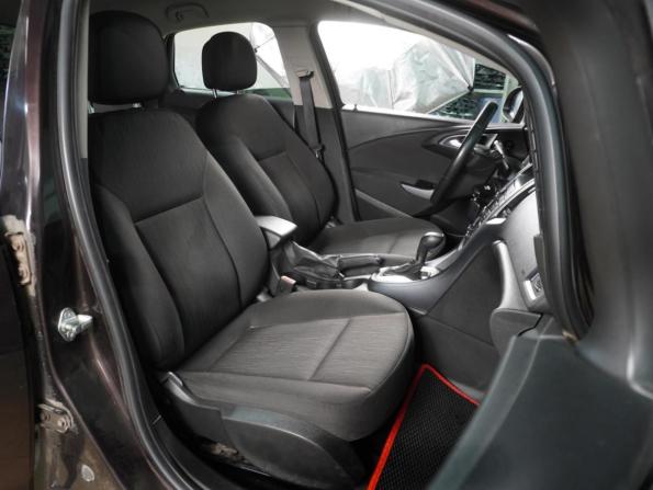 Opel Astra J Рестайлинг с пробегом 2013 года, цена 814 000 рублей, 154977 км, хэтчбек, Автокод Объявления
