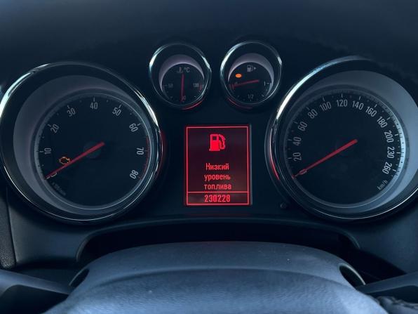 Opel Astra J с пробегом 2011 года, цена 799 000 рублей, 230228 км, хэтчбек, Автокод Объявления