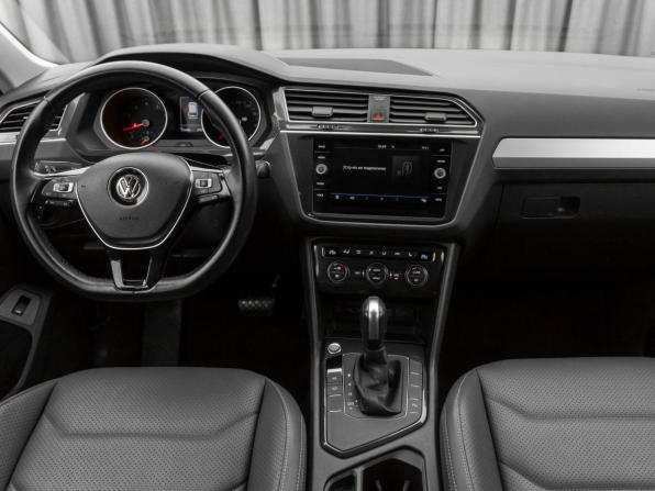 Volkswagen Tiguan II с пробегом 2020 года, цена 2 330 000 рублей, 113558 км, внедорожник, Автокод Объявления