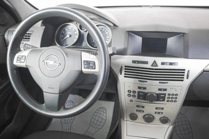Opel Astra H Рестайлинг с пробегом 2007 года, цена 399 000 рублей, 219086 км, хэтчбек, Автокод Объявления