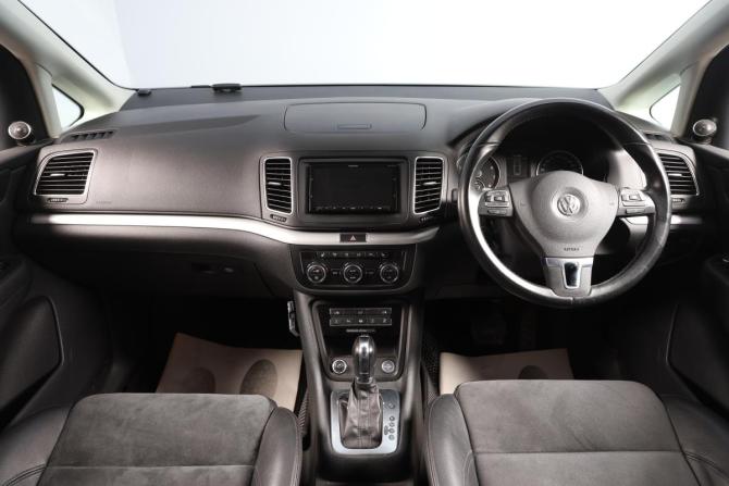 Volkswagen Sharan II с пробегом 2012 года, цена 1 449 000 рублей, 115000 км, минивэн, Автокод Объявления