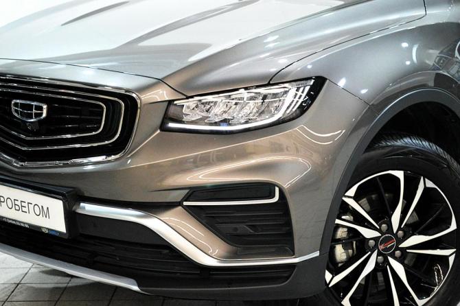 Geely Atlas Pro с пробегом 2023 года, цена 2 300 000 рублей, 12000 км, внедорожник, Автокод Объявления