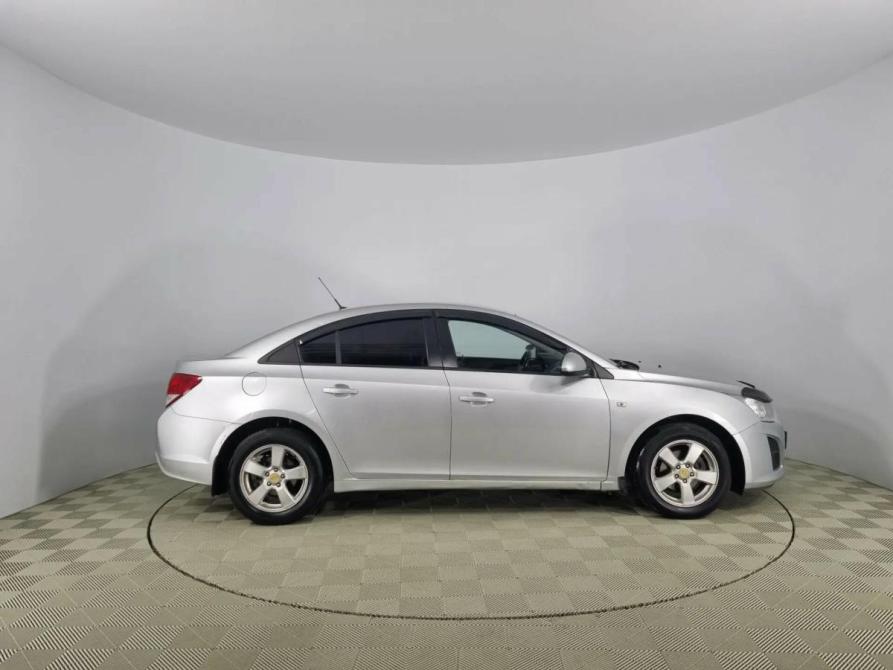 Chevrolet Cruze I Рестайлинг Воронеж  - изображение 4
