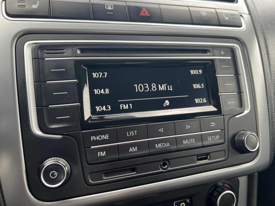 Volkswagen Polo V Рестайлинг Стерлитамак  - изображение 17