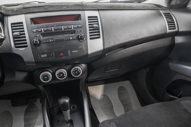 Mitsubishi Outlander II с пробегом 2008 года, цена 939 000 рублей, 364000 км, внедорожник, Автокод Объявления