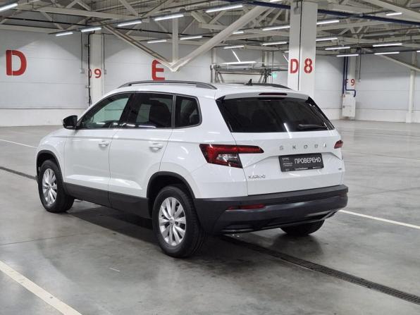 Skoda Karoq I с пробегом 2022 года, цена 2 899 000 рублей, 26801 км, внедорожник, Автокод Объявления
