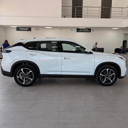 Dongfeng Mage с пробегом 2025 года, цена 2 599 000 рублей, 18 км, внедорожник, Автокод Объявления