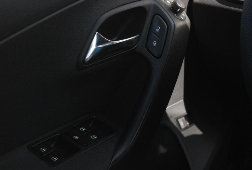 Volkswagen Polo V Саратов  - изображение 24