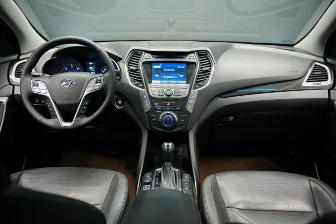 Hyundai Santa Fe III с пробегом 2014 года, цена 2 390 000 рублей, 178000 км, внедорожник, Автокод Объявления