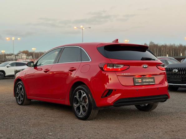 Kia Ceed III с пробегом 2018 года, цена 1 365 000 рублей, 163000 км, хэтчбек, Автокод Объявления