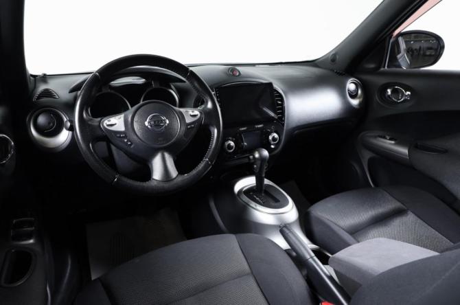 Nissan Juke I с пробегом 2012 года, цена 1 099 000 рублей, 124600 км, внедорожник, Автокод Объявления