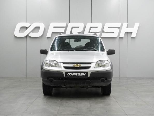 Chevrolet Niva I Рестайлинг с пробегом 2011 года, цена 619 000 рублей, 133039 км, внедорожник, Автокод Объявления