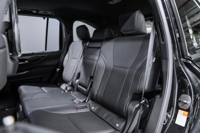 Новый Lexus LX IV 2026 года, цена 20 600 000 рублей, внедорожник, Автокод Объявления
