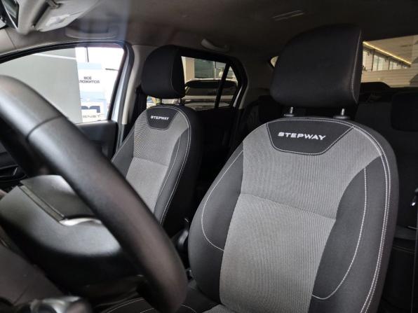 Renault Logan II Рестайлинг с пробегом 2021 года, цена 929 000 рублей, 159587 км, седан, Автокод Объявления