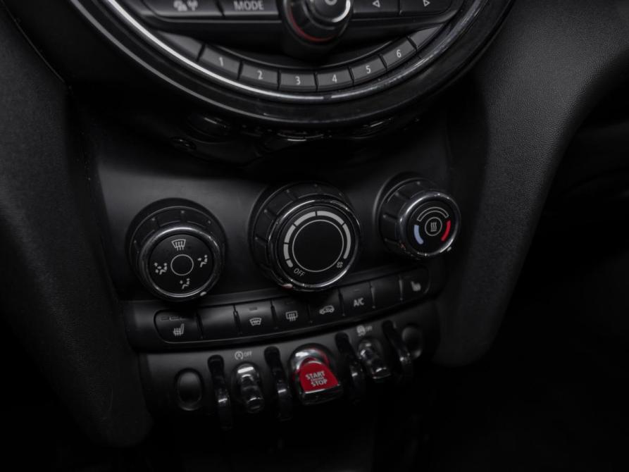Mini Hatch III (F55/F56) Рестайлинг Москва  - изображение 16