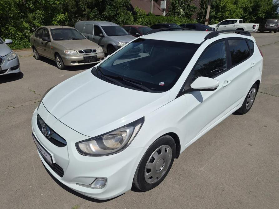 Hyundai Solaris I Саратов  - изображение 9