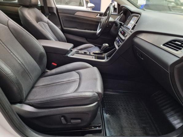 Hyundai Sonata VII (LF) Рестайлинг с пробегом 2018 года, цена 1 849 000 рублей, 99086 км, седан, Автокод Объявления