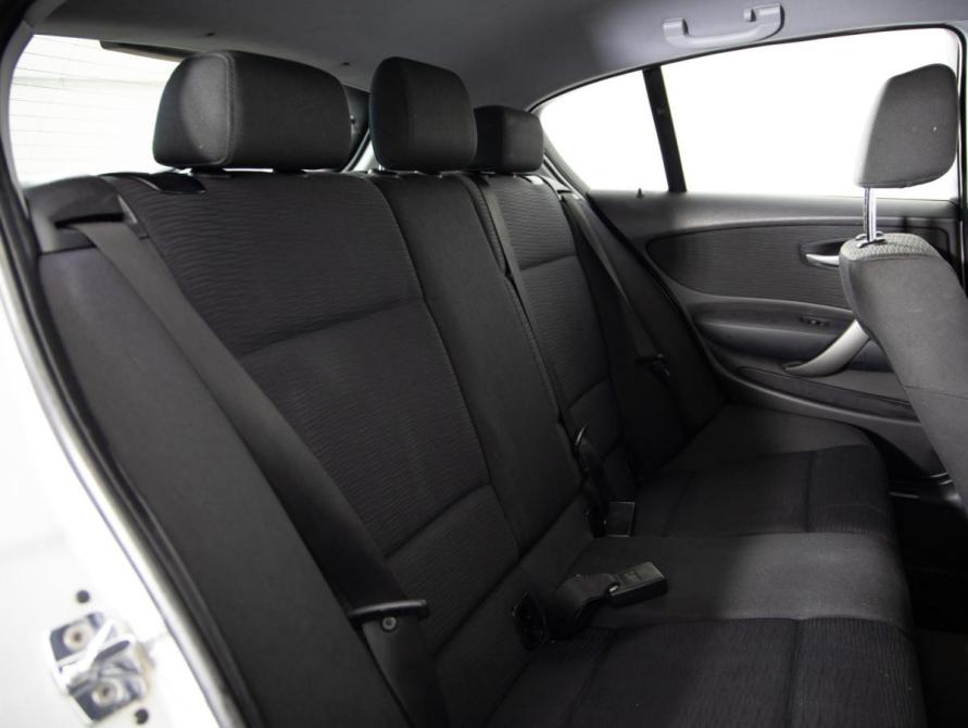 BMW 1 серии I (E81/E82/E87/E88) Рестайлинг Санкт-Петербург  - изображение 15