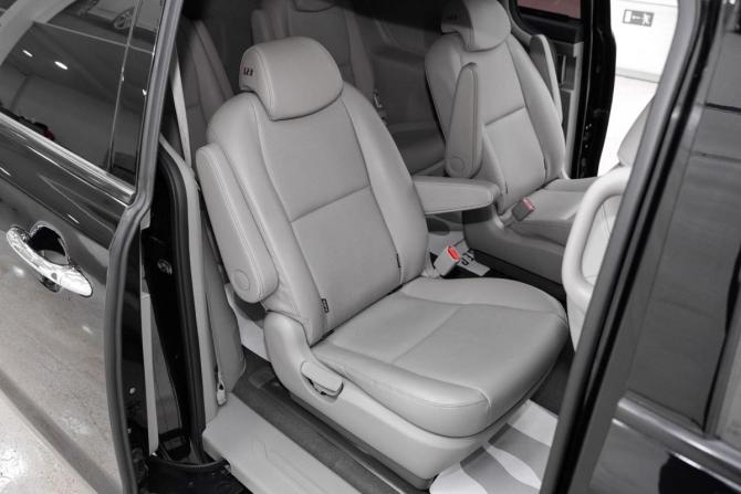 Kia Carnival III с пробегом 2018 года, цена 1 659 000 рублей, 80057 км, минивэн, Автокод Объявления