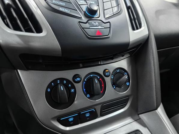 Ford Focus III с пробегом 2013 года, цена 750 000 рублей, 179015 км, седан, Автокод Объявления