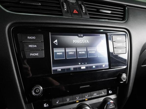 Skoda Octavia III (A7) Рестайлинг с пробегом 2019 года, цена 1 499 000 рублей, 197964 км, лифтбек, Автокод Объявления