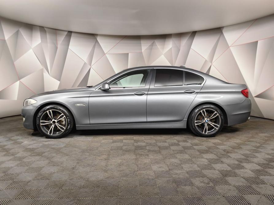 BMW 5 серии VI (F10/F11/F07) Москва  - изображение 5