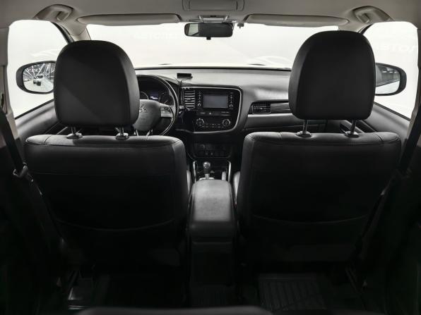 Mitsubishi Outlander III Рестайлинг 2 с пробегом 2017 года, цена 1 900 000 рублей, 156111 км, внедорожник, Автокод Объявления