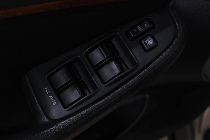 Toyota Avensis II Рестайлинг с пробегом 2008 года, цена 949 000 рублей, 215000 км, седан, Автокод Объявления