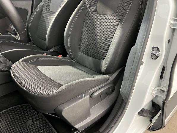 Renault Kaptur I с пробегом 2017 года, цена 1 203 000 рублей, 108668 км, внедорожник, Автокод Объявления
