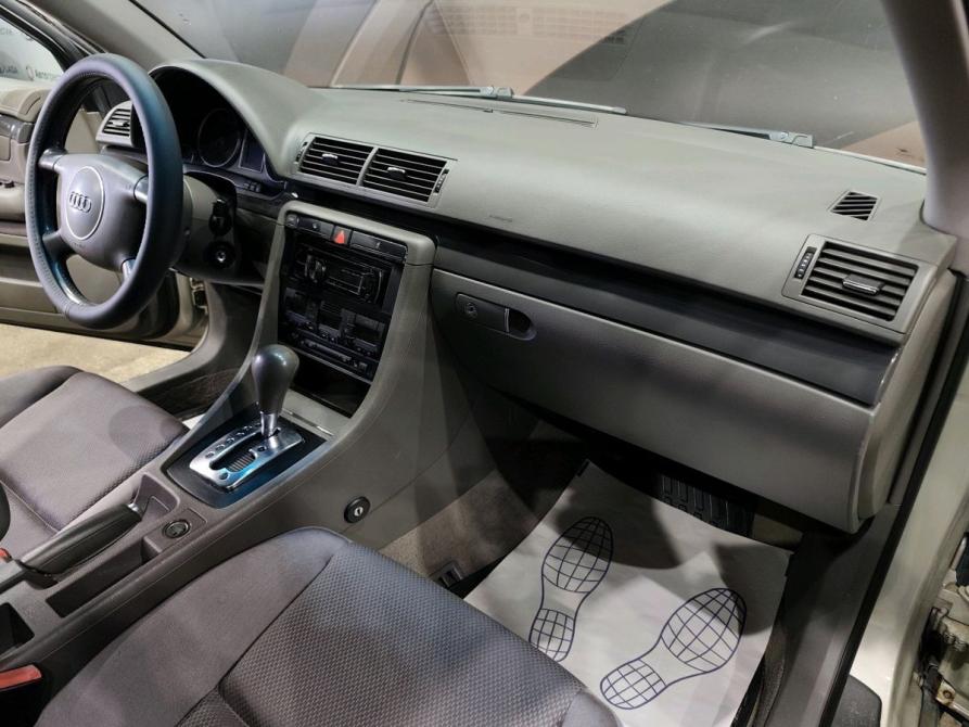 Audi A4 III (B7) Ставрополь  - изображение 9