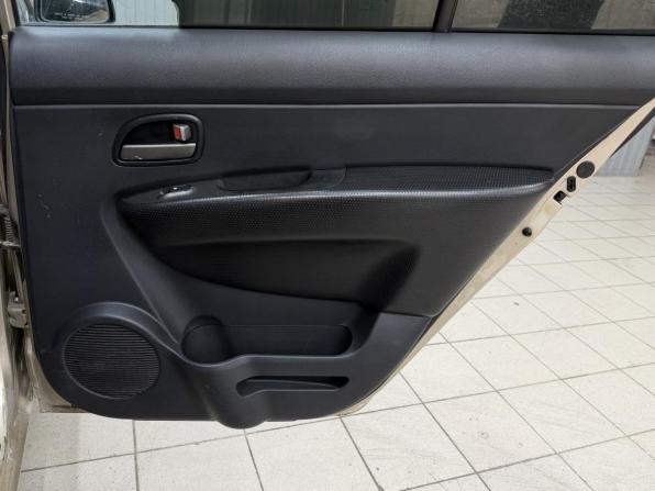Kia Carens II (UN) с пробегом 2007 года, цена 619 000 рублей, 314838 км, минивэн, Автокод Объявления