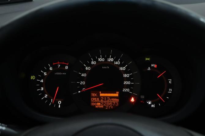 Toyota RAV4 III (XA30) с пробегом 2010 года, цена 1 450 000 рублей, 228672 км, внедорожник, Автокод Объявления