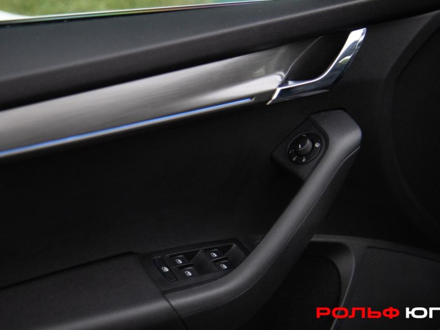 Skoda Octavia III (A7) Рестайлинг Москва  - изображение 17