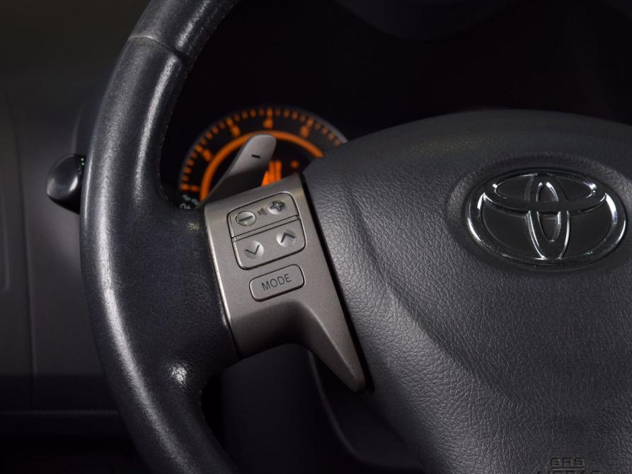 Toyota Auris I Кемерово  - изображение 11