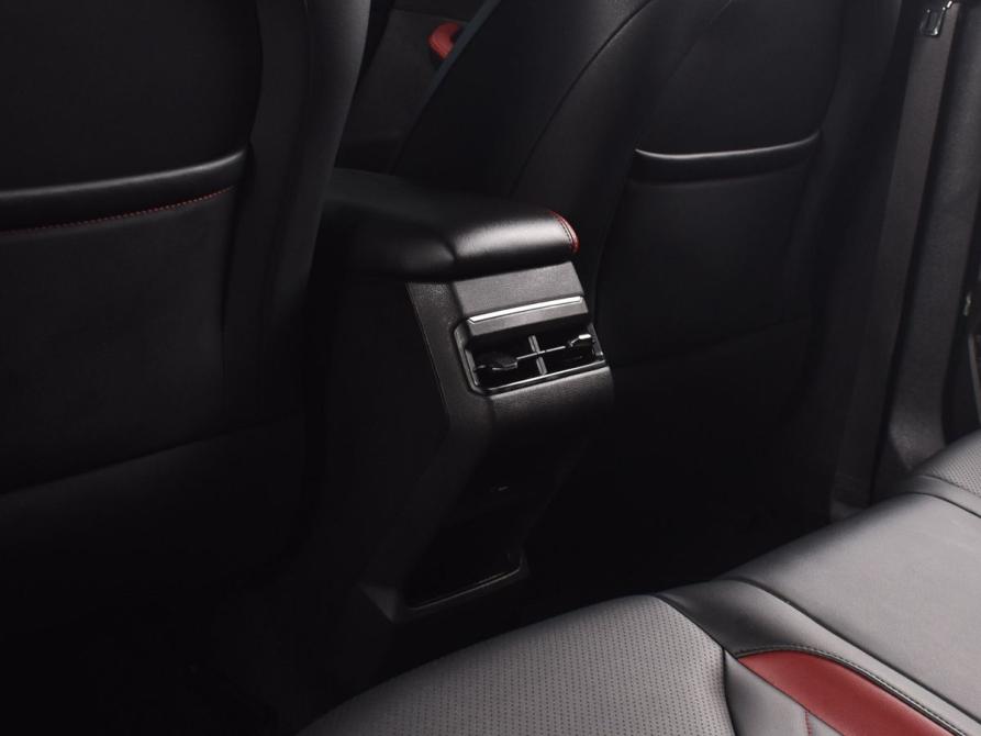 Geely Coolray I Рестайлинг Кемерово  - изображение 14