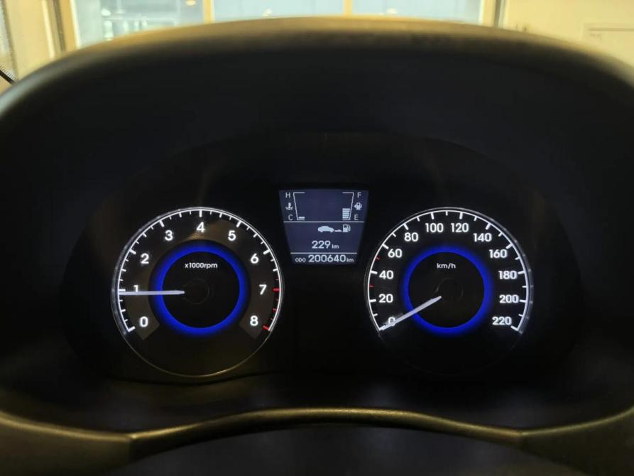 Hyundai Solaris I Подольск  - изображение 17