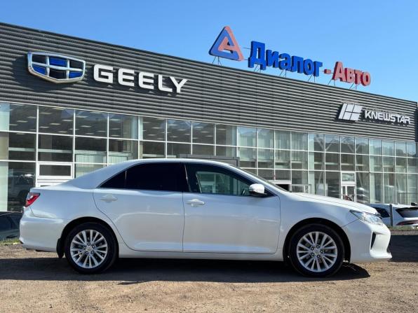 Toyota Camry VII (XV50) Рестайлинг с пробегом 2015 года, цена 1 695 000 рублей, 154431 км, седан, Автокод Объявления