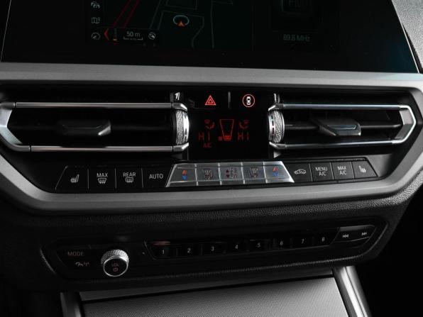 BMW 3 серии VII (G2x) с пробегом 2020 года, цена 2 549 000 рублей, 182128 км, универсал, Автокод Объявления