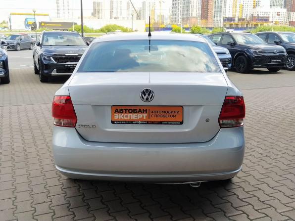 Volkswagen Polo V с пробегом 2015 года, цена 719 000 рублей, 217489 км, седан, Автокод Объявления