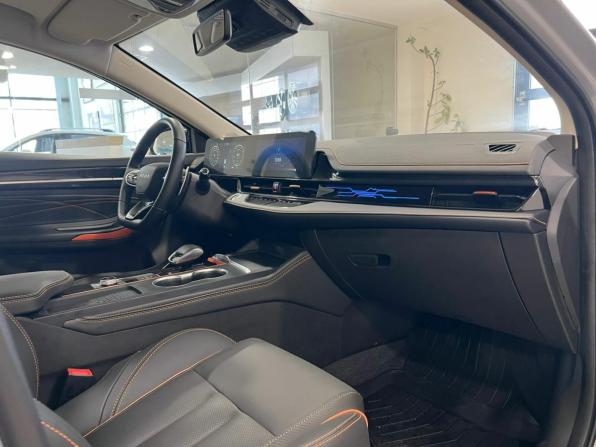 Omoda S5 GT с пробегом 2023 года, цена 2 050 000 рублей, 424 км, седан, Автокод Объявления