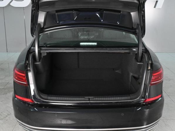 Volkswagen Passat (North America and China) II (China Market) Рестайлинг с пробегом 2024 года, цена 4 189 000 рублей, 43 км, седан, Автокод Объявления