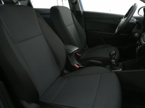 Hyundai Solaris II с пробегом 2017 года, цена 1 049 000 рублей, 151500 км, седан, Автокод Объявления