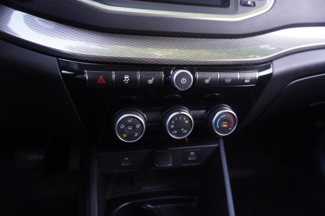Lada (ВАЗ) Vesta I Рестайлинг (NG) с пробегом 2024 года, цена 1 469 000 рублей, 16387 км, седан, Автокод Объявления