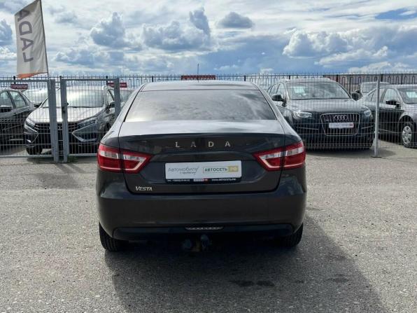Lada (ВАЗ) Vesta I с пробегом 2018 года, цена 825 000 рублей, 127074 км, седан, Автокод Объявления