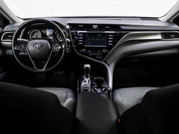 Toyota Camry VIII (XV70) с пробегом 2018 года, цена 2 359 000 рублей, 53504 км, седан, Автокод Объявления