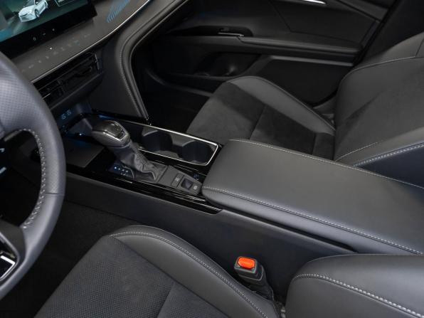 Toyota Camry IX (XV80) China Market с пробегом 2026 года, цена 4 500 000 рублей, 50 км, седан, Автокод Объявления
