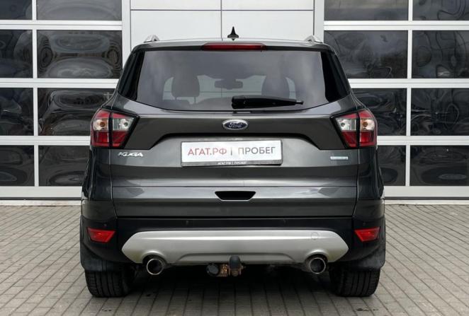 Ford Kuga II Рестайлинг с пробегом 2018 года, цена 1 490 000 рублей, 220233 км, внедорожник, Автокод Объявления