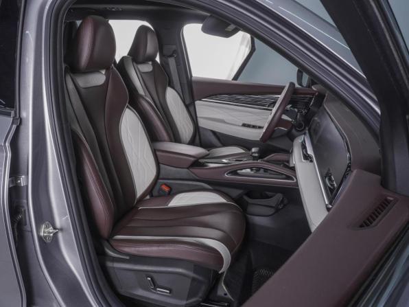 Geely Monjaro I с пробегом 2023 года, цена 3 239 000 рублей, 21653 км, внедорожник, Автокод Объявления