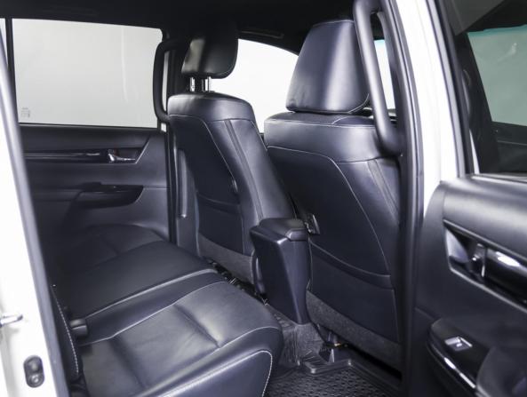 Toyota Hilux VIII с пробегом 2020 года, цена 4 290 000 рублей, 73056 км, offers.body_type.unknown, Автокод Объявления